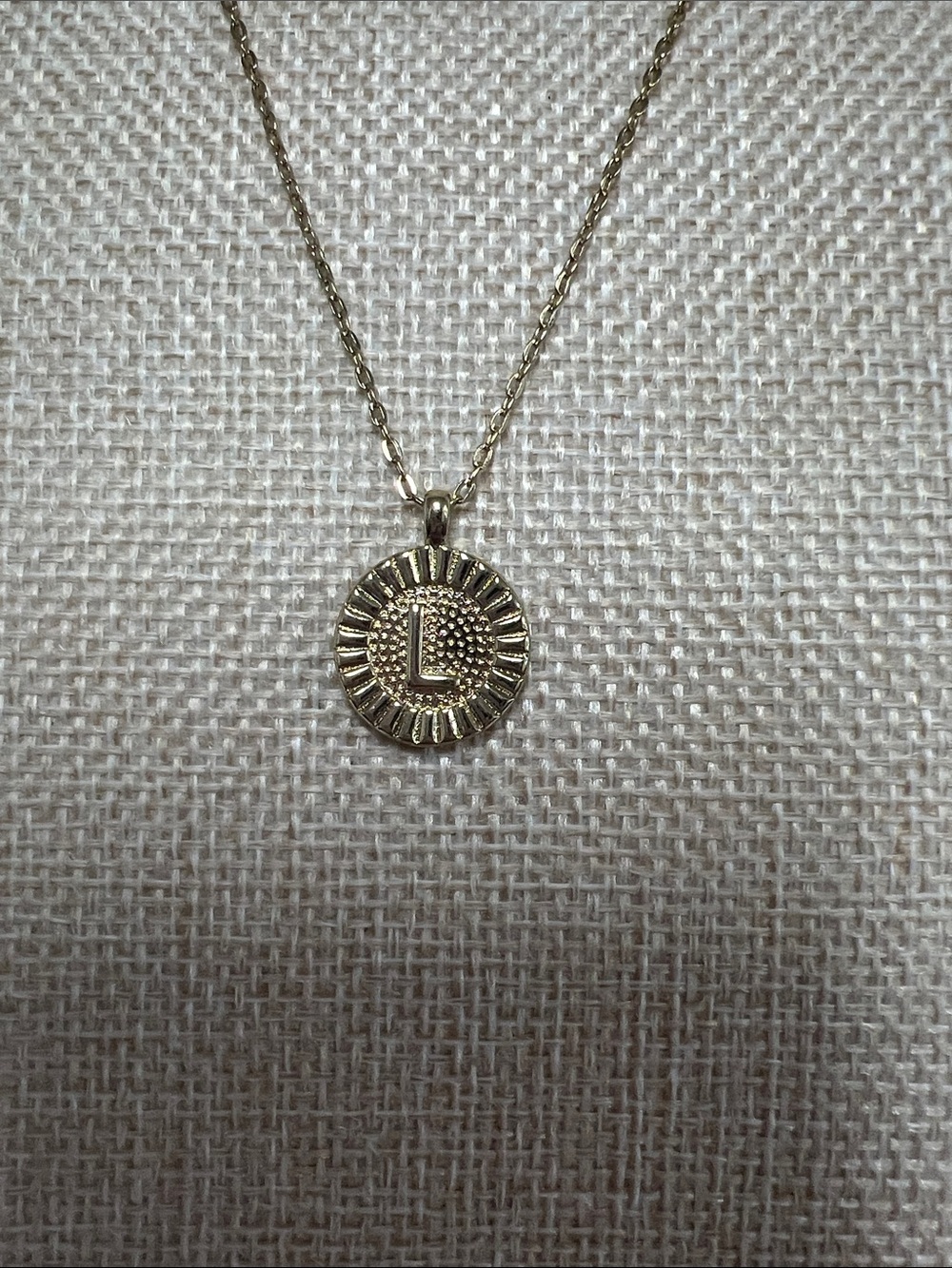 Gold Initial 'L' Radiant Medallion Necklace